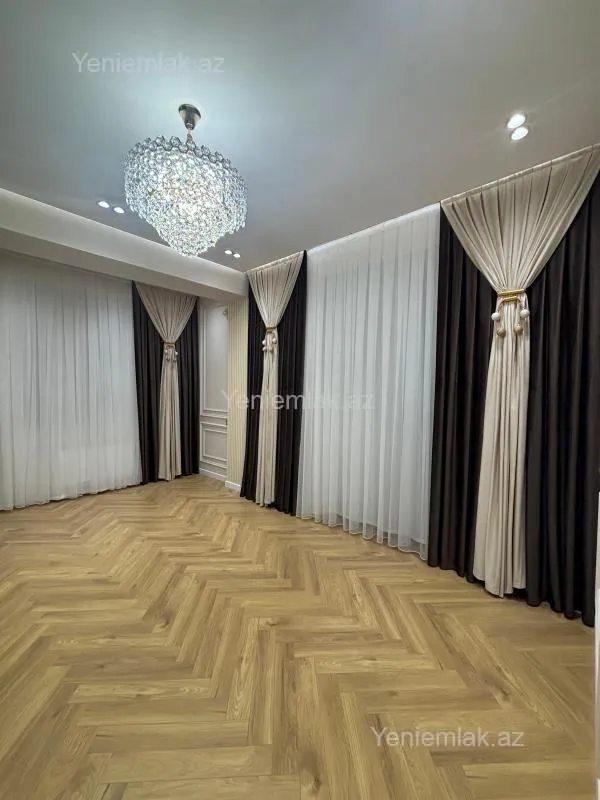 Satılır 3 otaqlı yeni tikili 101 m²