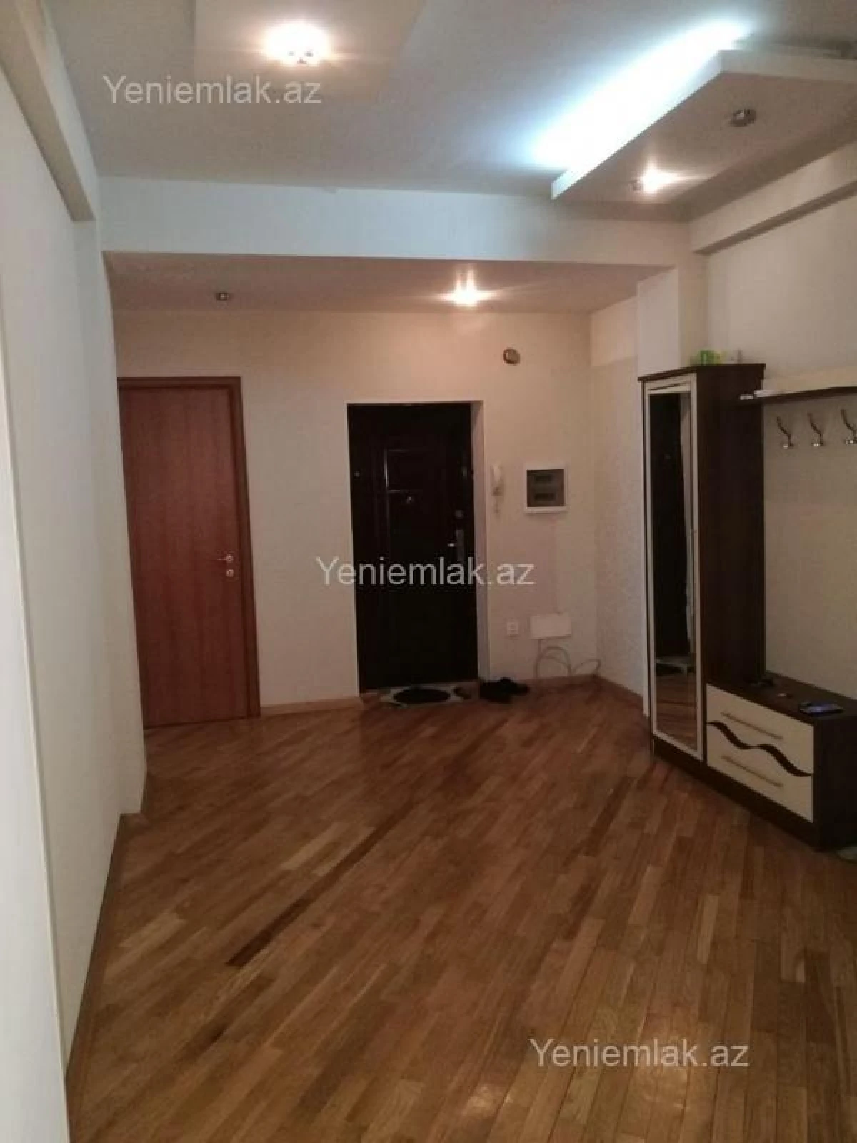 Satılır 3 otaqlı yeni tikili 140 m²