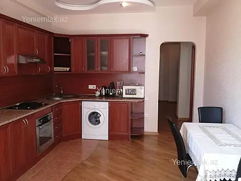 Satılır 3 otaqlı yeni tikili 140 m²