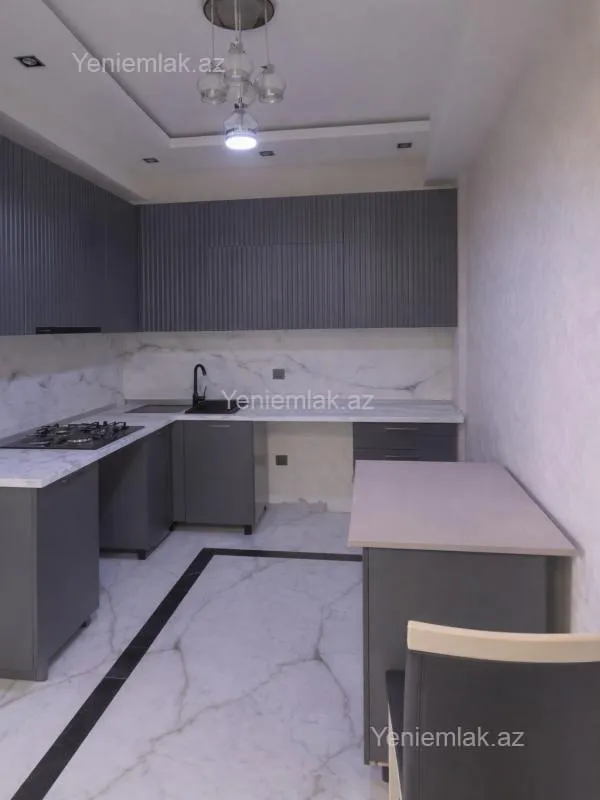 Satılır 3 otaqlı yeni tikili 98 m²