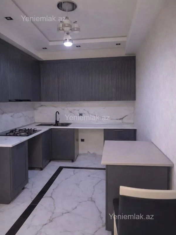 Satılır 3 otaqlı yeni tikili 98 m²