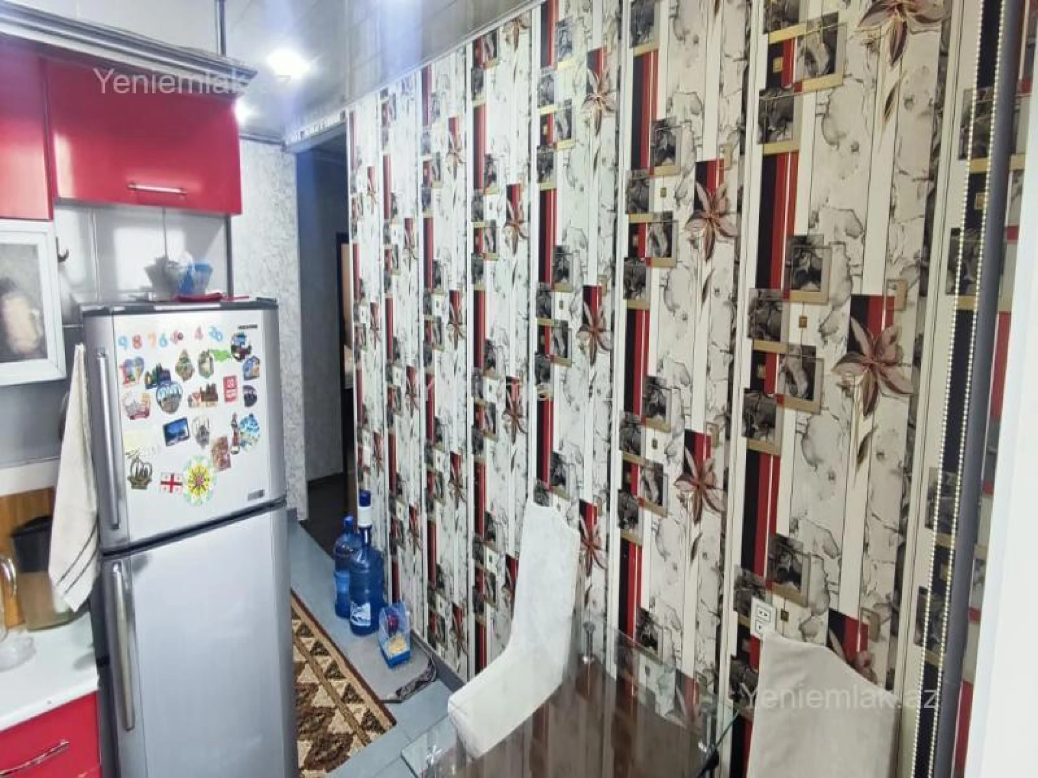 Satılır 3 otaqlı köhnə tikili 80 m²