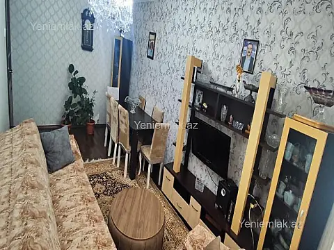 Satılır 3 otaqlı köhnə tikili 80 m²