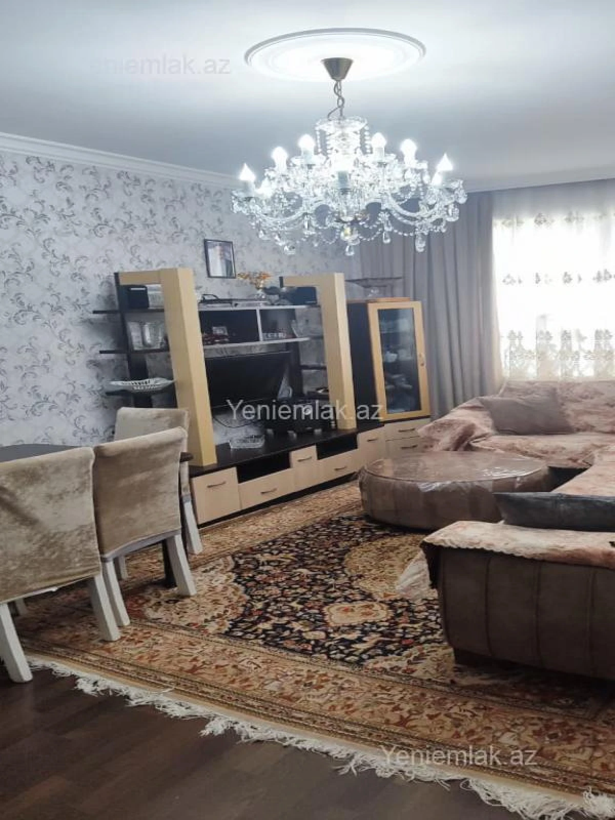 Satılır 3 otaqlı köhnə tikili 80 m²