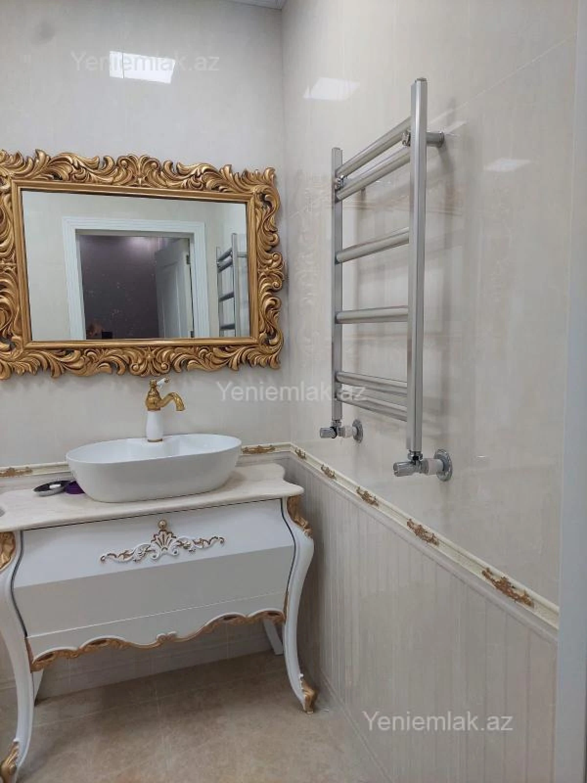 Satılır 3 otaqlı yeni tikili 140 m²