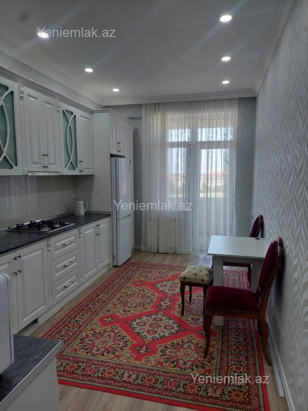 Satılır 3 otaqlı yeni tikili 140 m²