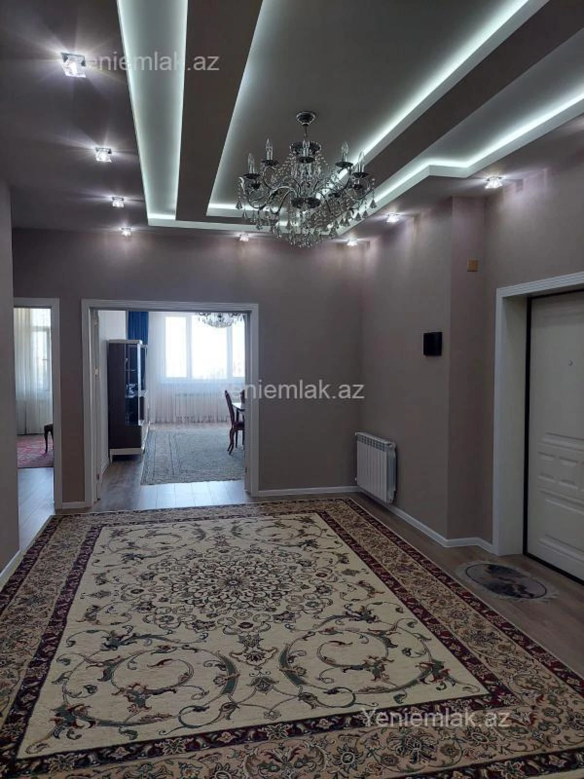 Satılır 3 otaqlı yeni tikili 140 m²