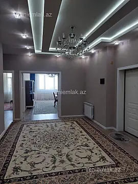 Satılır 3 otaqlı yeni tikili 140 m²
