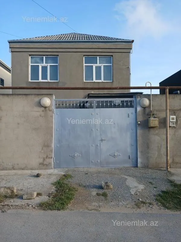 Satılır 3 otaqlı həyət evi 101 m²
