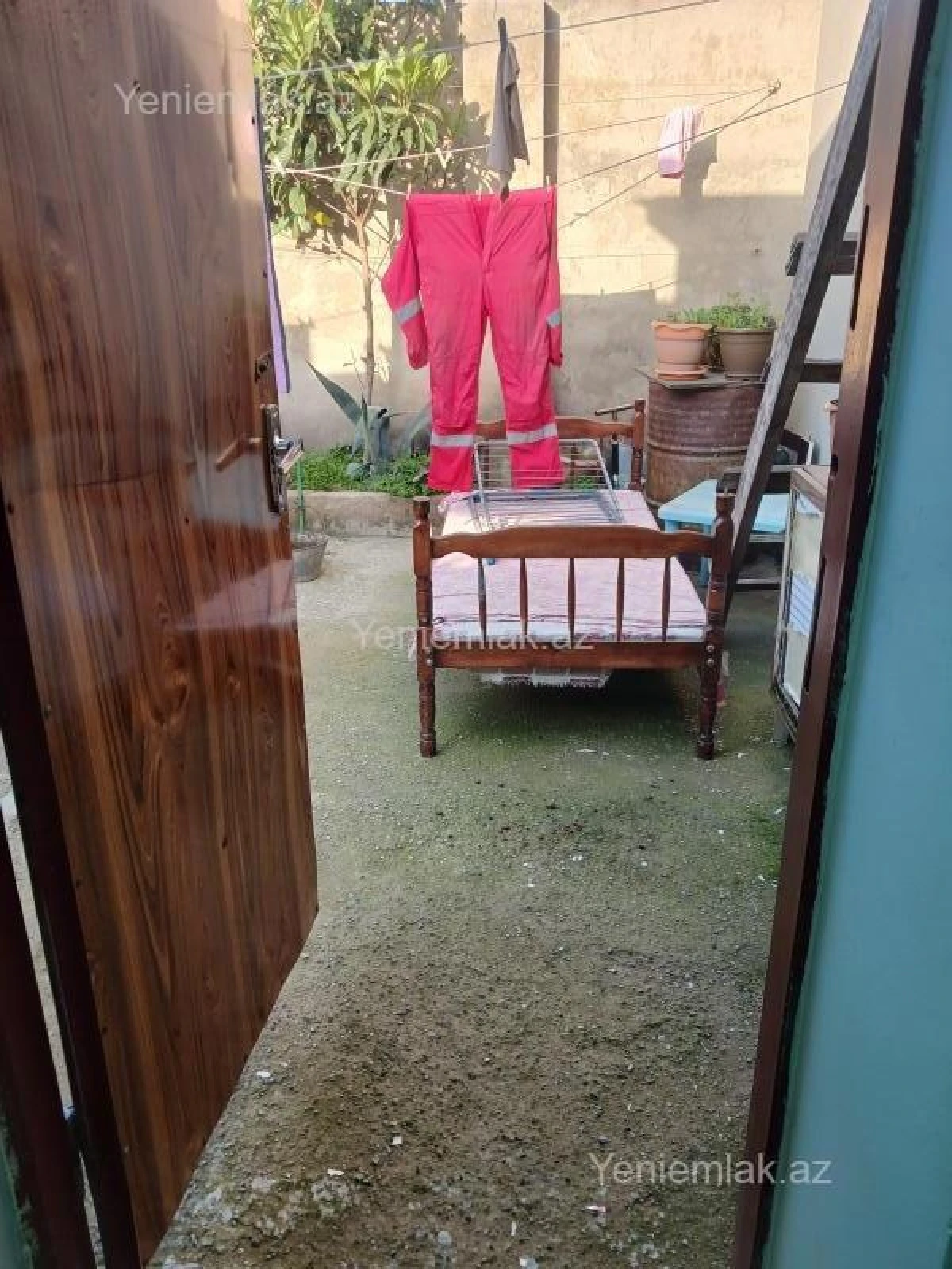 Satılır 3 otaqlı həyət evi 101 m²