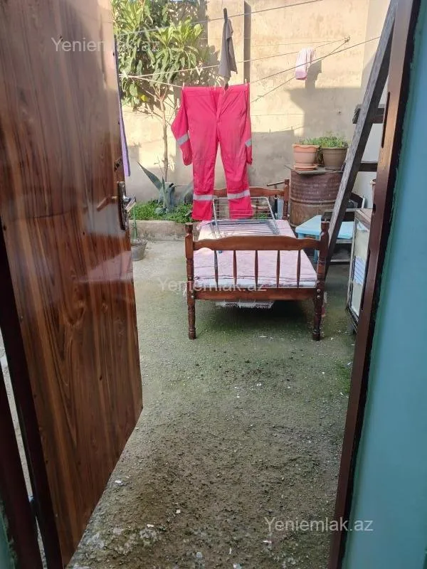 Satılır 3 otaqlı həyət evi 101 m²