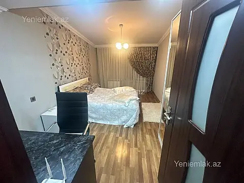 Satılır 3 otaqlı yeni tikili 125 m²
