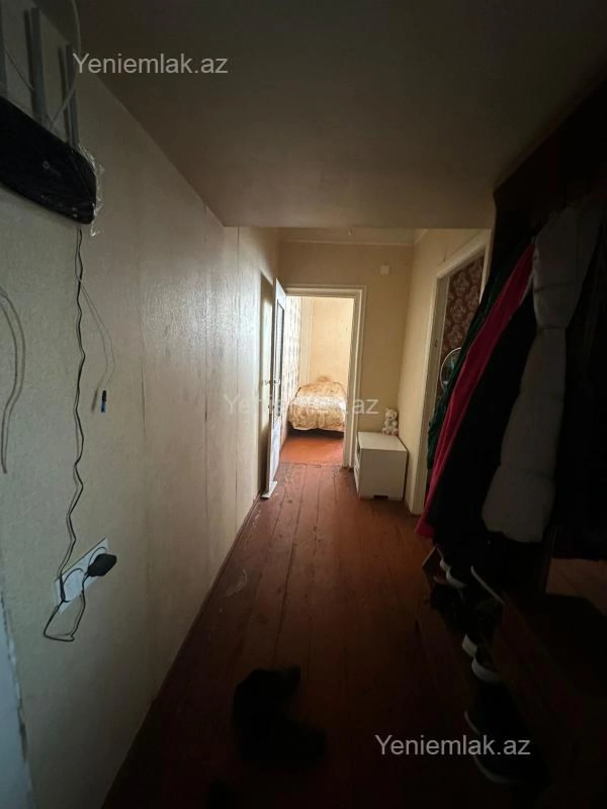 Satılır 2 otaqlı köhnə tikili 52 m²