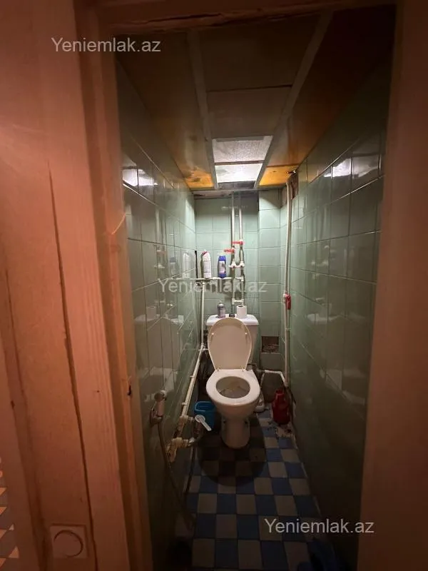 Satılır 2 otaqlı köhnə tikili 52 m²