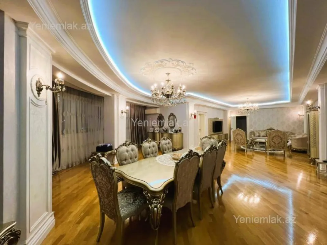 Satılır 4 otaqlı yeni tikili 220 m²