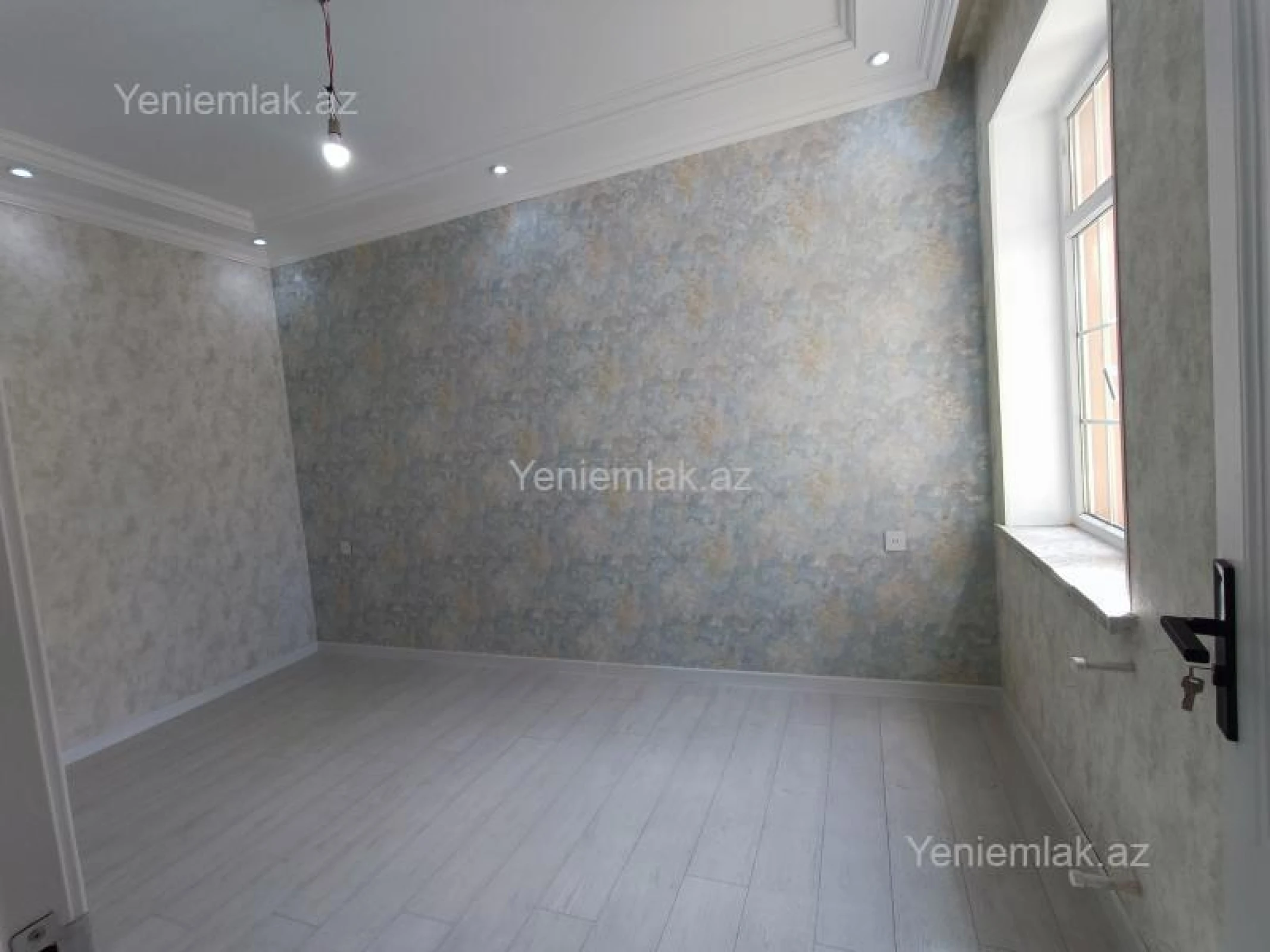 Satılır 4 otaqlı həyət evi 100 m²