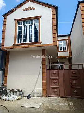 Satılır 4 otaqlı həyət evi 100 m²