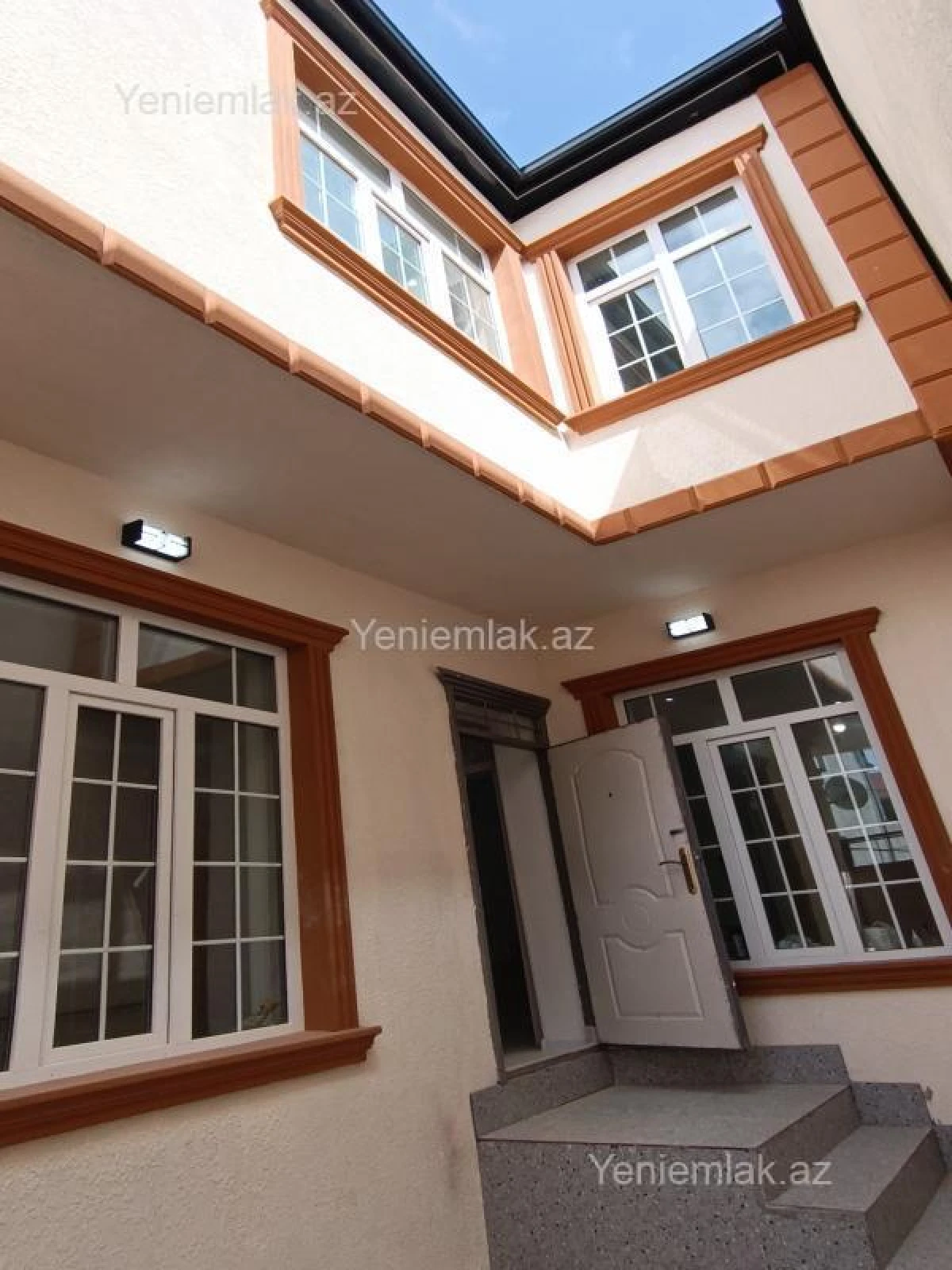 Satılır 4 otaqlı həyət evi 100 m²
