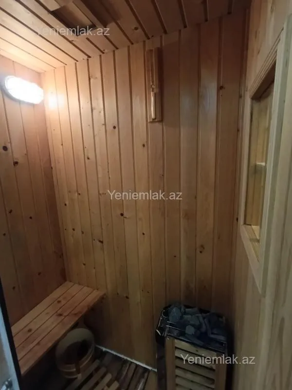Satılır 3 otaqlı yeni tikili 135.5 m²