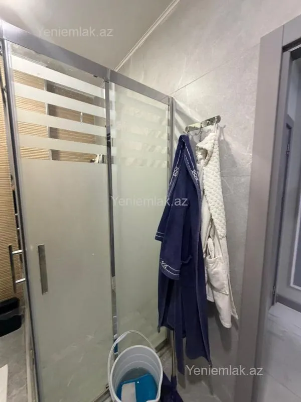 Satılır 2 otaqlı yeni tikili 87.5 m²