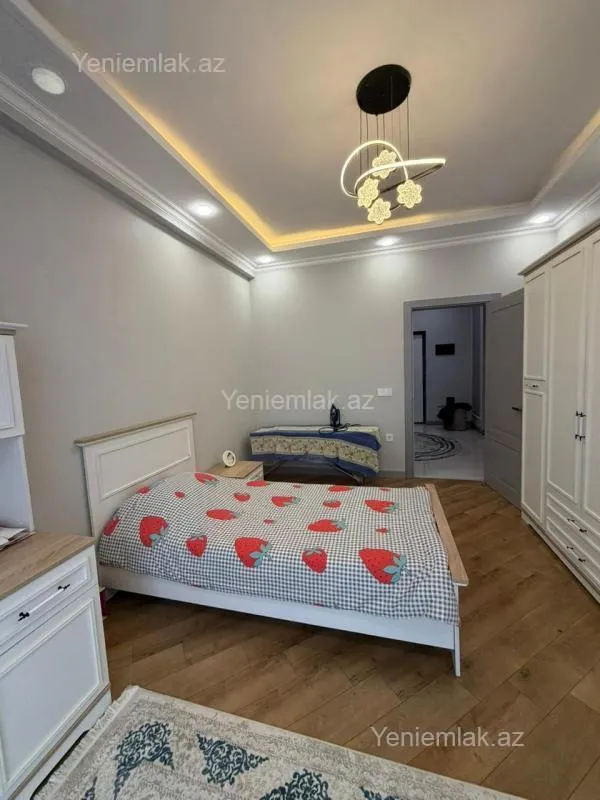 Satılır 2 otaqlı yeni tikili 87.5 m²