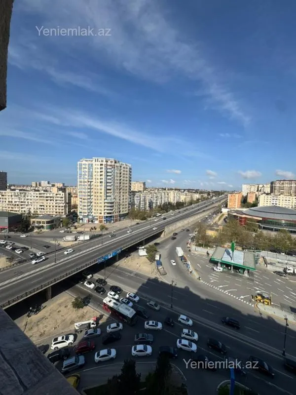 Satılır 3 otaqlı yeni tikili 140 m²