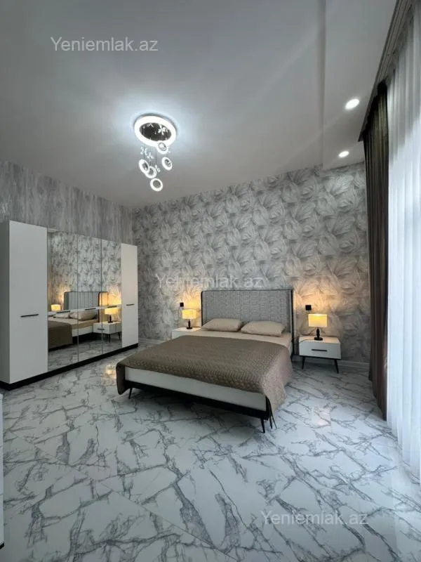 Satılır 4 otaqlı həyət evi 180 m²