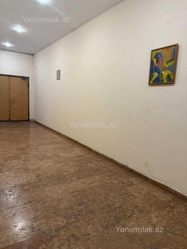 Satılır 4 otaqlı yeni tikili 210 m²