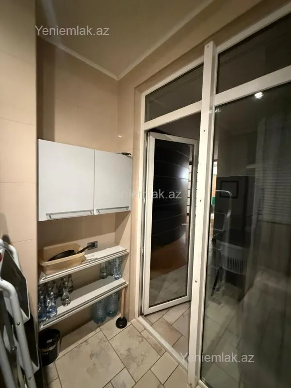 Satılır 4 otaqlı yeni tikili 210 m²
