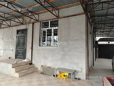 Satılır 4 otaqlı həyət evi 140 m²
