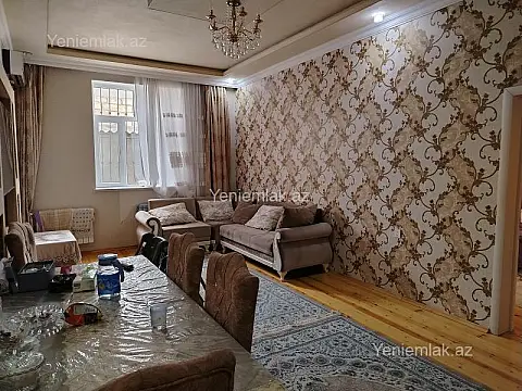 Satılır 4 otaqlı həyət evi 140 m²