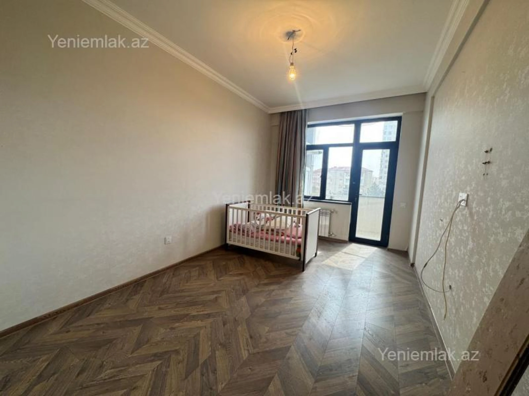 Satılır 3 otaqlı yeni tikili 90 m²