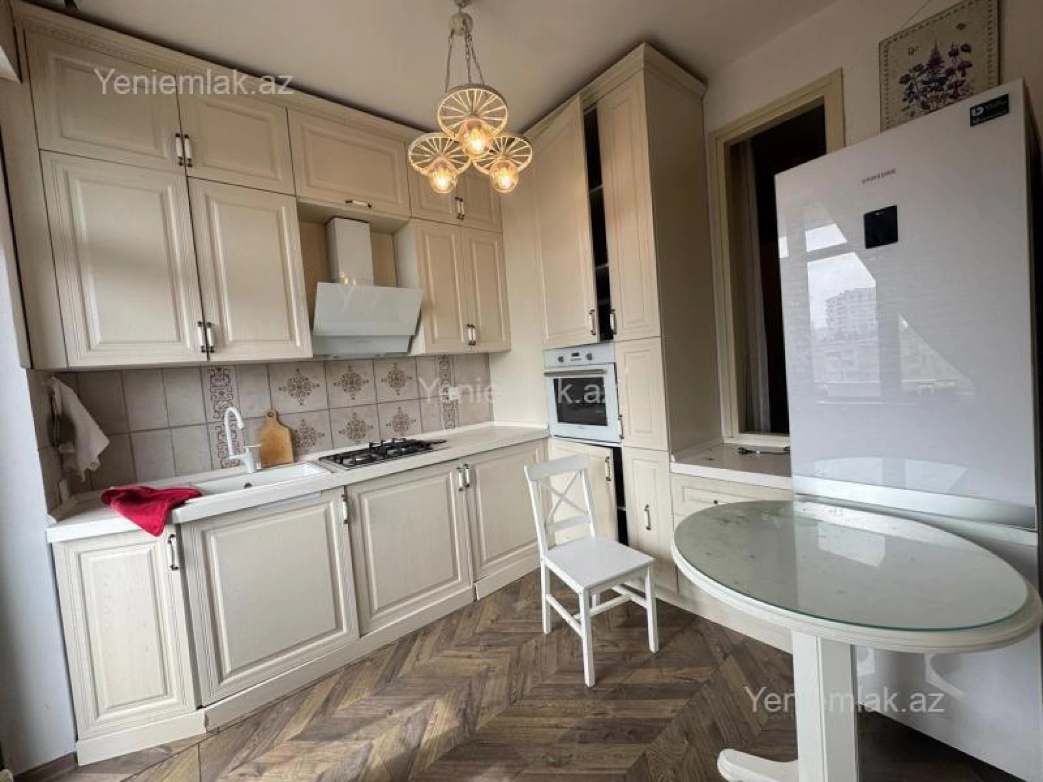 Satılır 3 otaqlı yeni tikili 90 m²