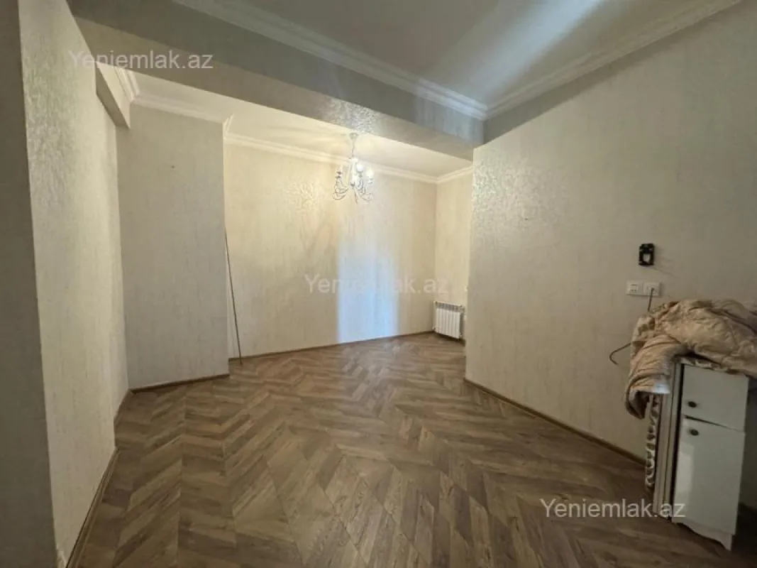 Satılır 3 otaqlı yeni tikili 90 m²