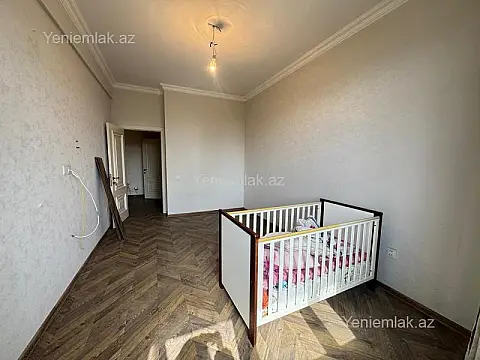 Satılır 3 otaqlı yeni tikili 90 m²