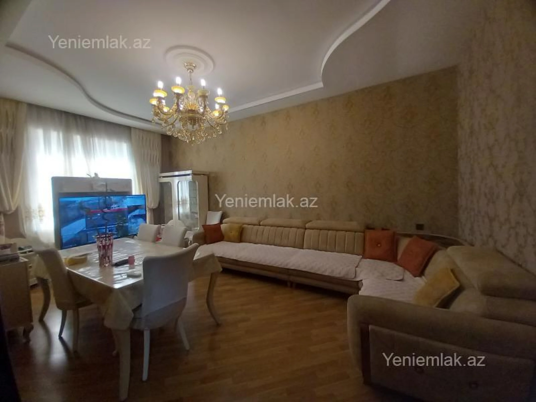 Satılır 4 otaqlı həyət evi 135 m²