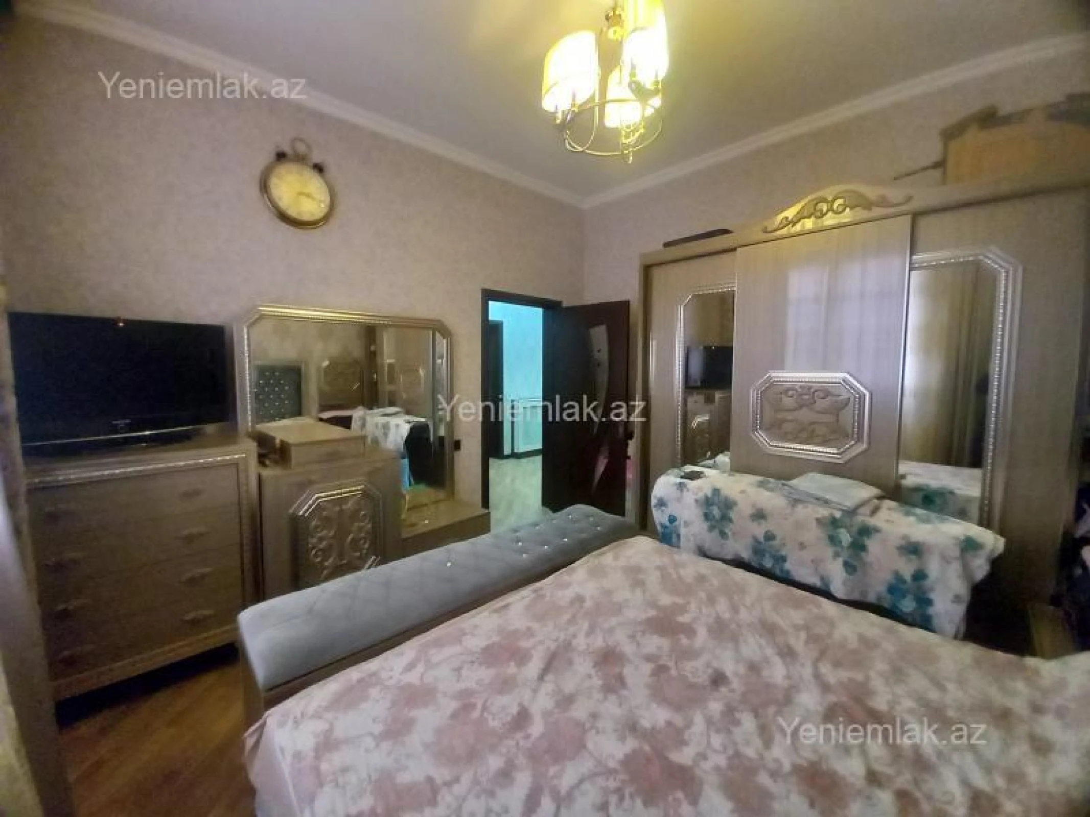 Satılır 4 otaqlı həyət evi 135 m²