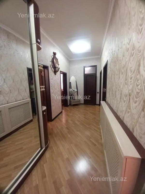 Satılır 4 otaqlı həyət evi 135 m²
