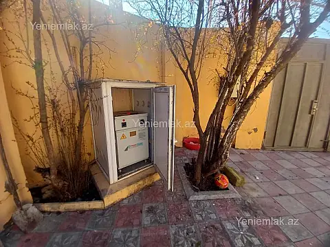 Satılır 4 otaqlı həyət evi 135 m²