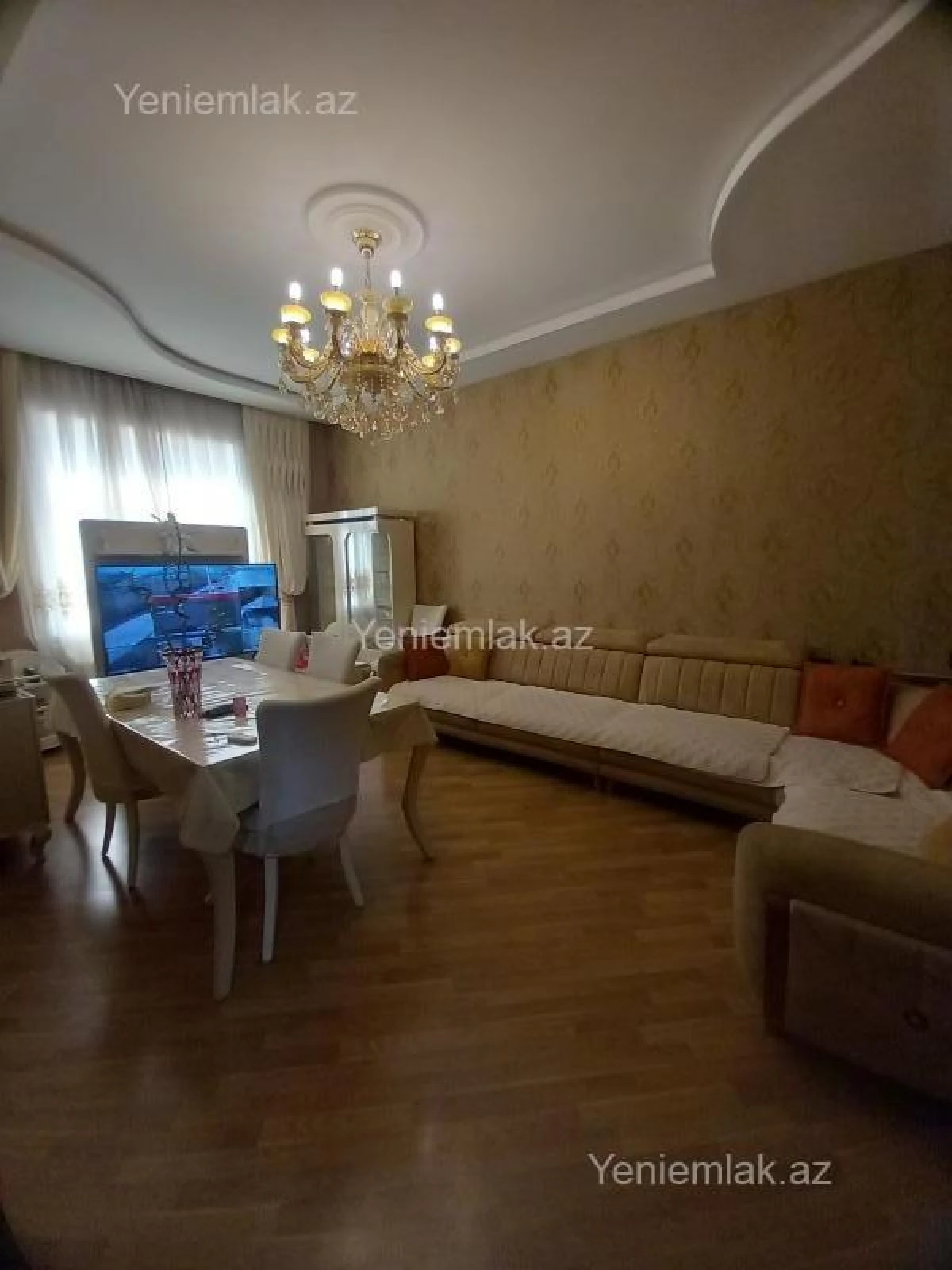 Satılır 4 otaqlı həyət evi 135 m²
