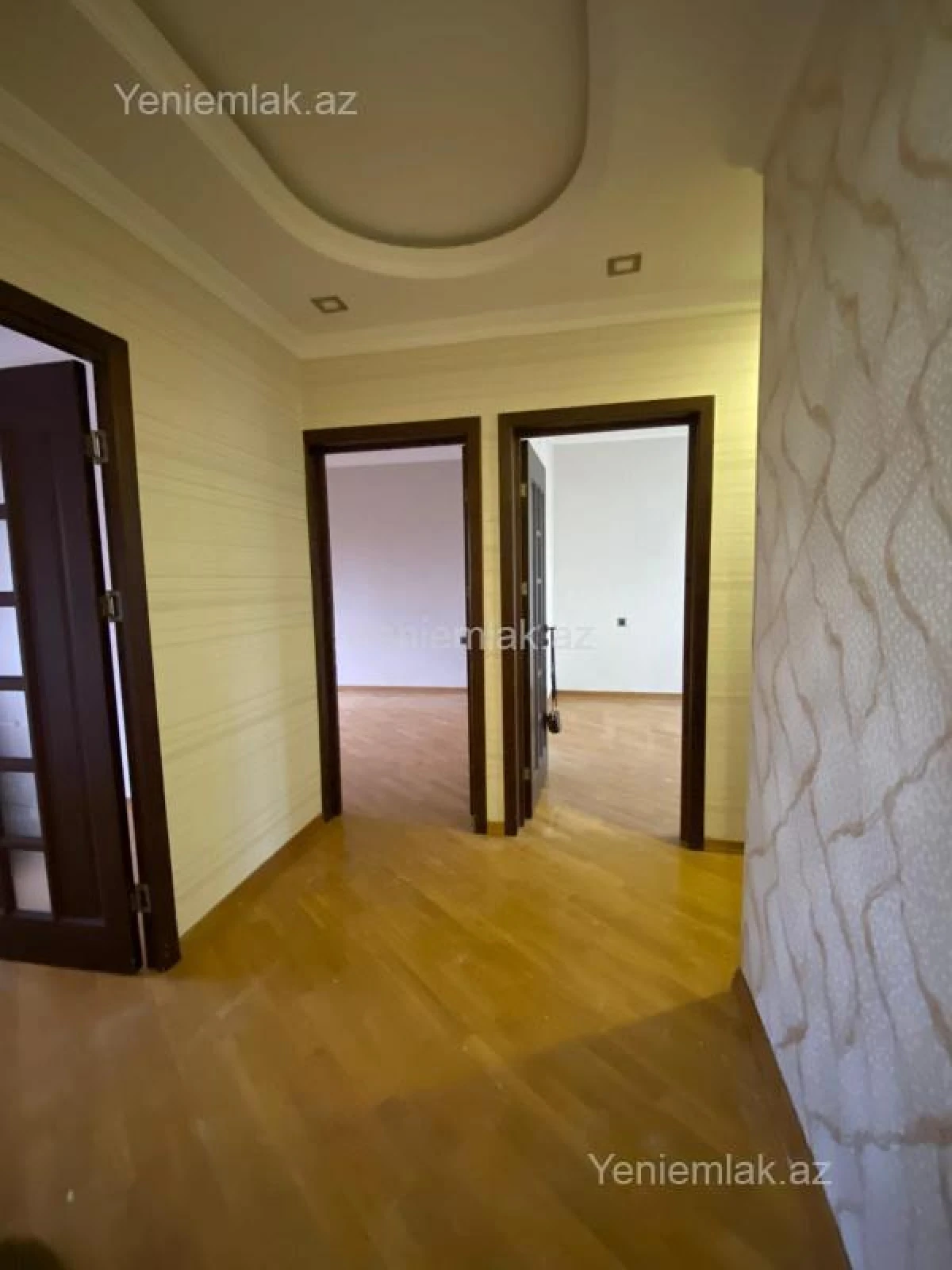 Satılır 3 otaqlı köhnə tikili 95 m²