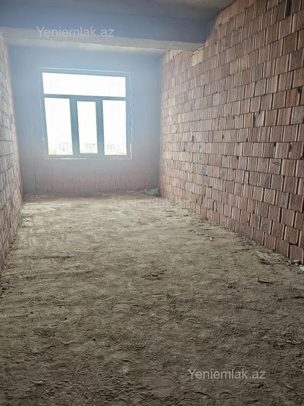 Satılır 2 otaqlı yeni tikili 72 m²