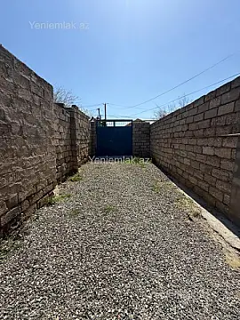 Satılır 3 otaqlı həyət evi 100 m²