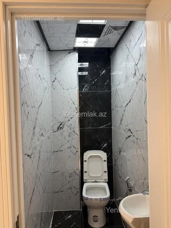 Satılır 3 otaqlı yeni tikili 83 m²