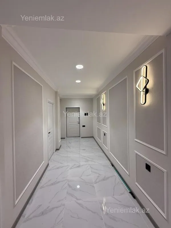 Satılır 3 otaqlı yeni tikili 83 m²