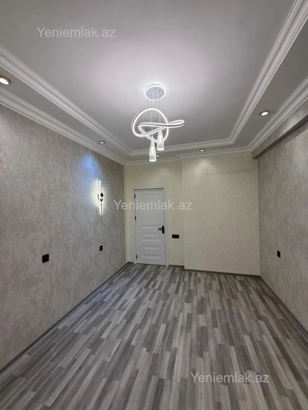 Satılır 3 otaqlı yeni tikili 83 m²