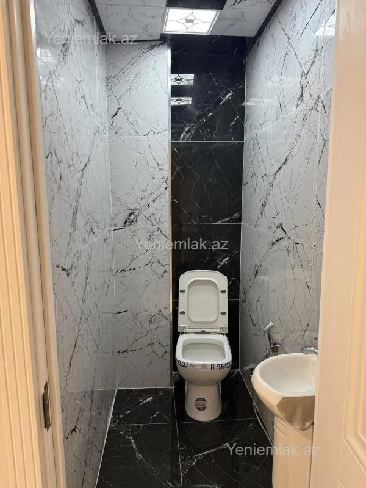 Satılır 3 otaqlı yeni tikili 83 m²