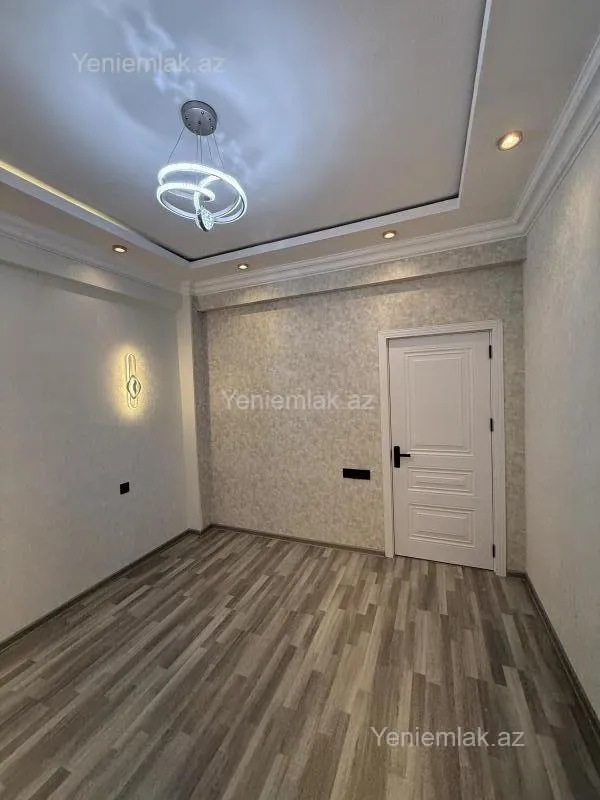 Satılır 3 otaqlı yeni tikili 83 m²