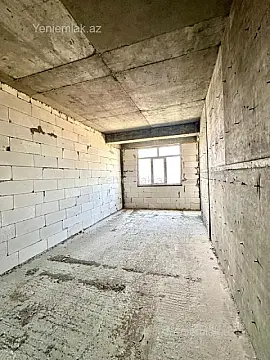 Satılır 3 otaqlı yeni tikili 130 m²