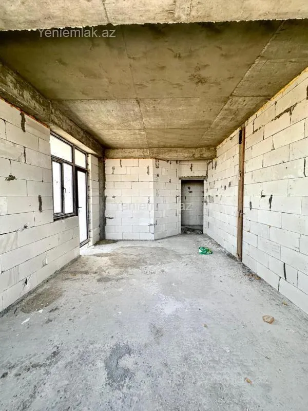 Satılır 3 otaqlı yeni tikili 130 m²